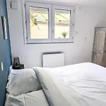 Agreable Maison Renovee En Hyper Centre Avec Patio