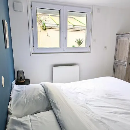 Agreable Maison Renovee En Hyper Centre Avec Patio