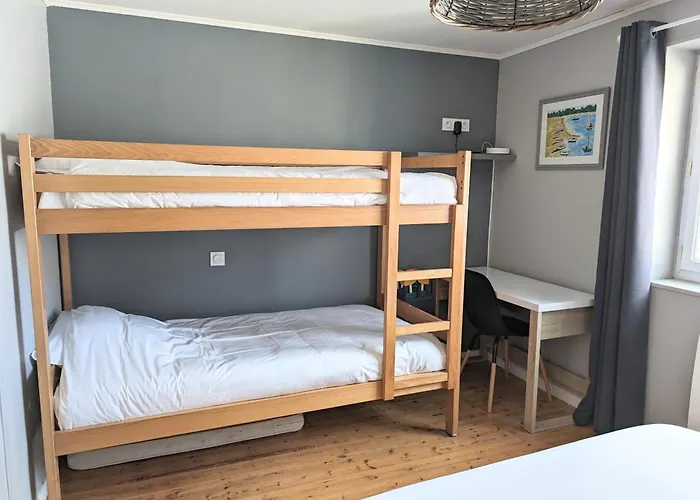 Agreable Maison Renovee En Hyper Centre Avec Patio * ポルニック