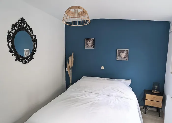 Feriehus Agreable Maison Renovee En Hyper Centre Avec Patio Pornic